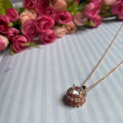 Round Rotted Silver Stone Pendant (Rose Gold Chain)